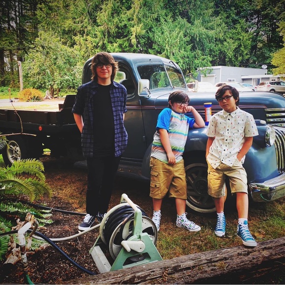 Meet your Posher, Amber - Picture 5 of 5